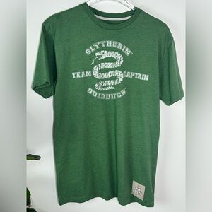 UNIVERSAL STUDIOS HARRY POTTER Slytherin Quidditch T-Shirt